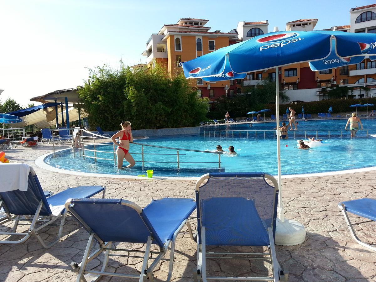 Menada Apartments In Marina Cape 라브다 외부 사진