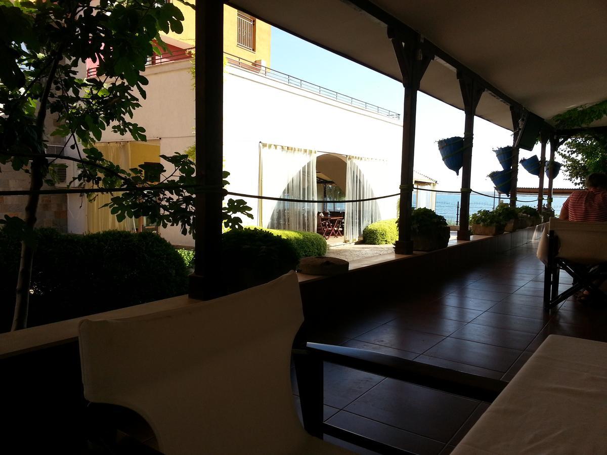 Menada Apartments In Marina Cape 라브다 외부 사진