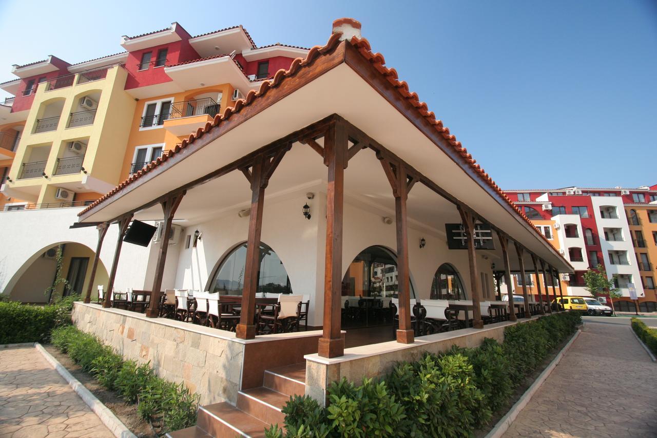 Menada Apartments In Marina Cape 라브다 외부 사진